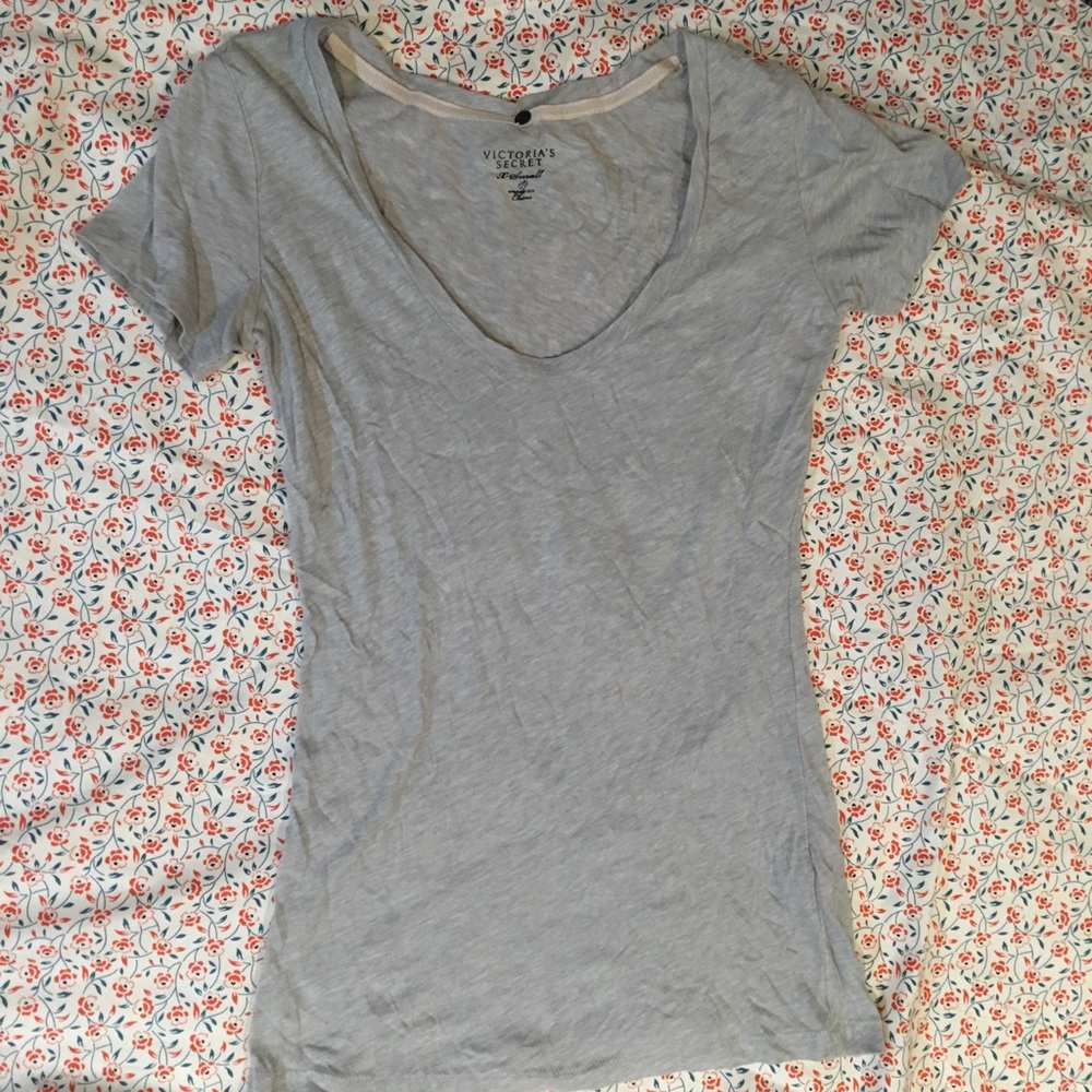 Victoria’s secret super soft t shirt